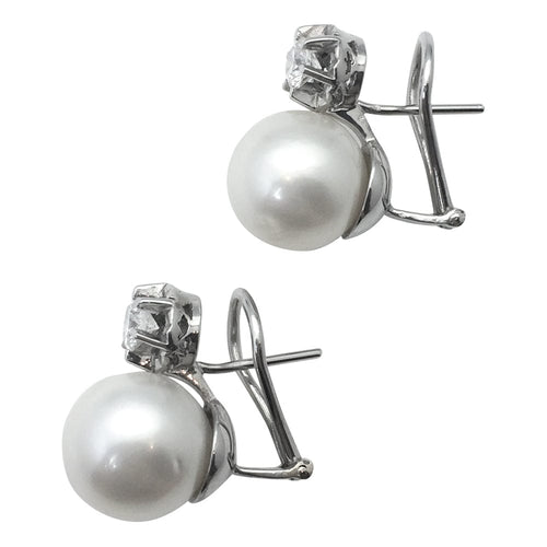 Boucles d'oreilles Boucles d'oreilles or blanc, diamants, perles. 58 Facettes 28747