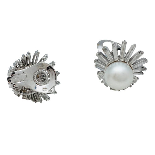 Boucles d'oreilles Boucles d'oreilles signées M.Gérard, platine diamants et perles des Mers du Sud. 58 Facettes 28457